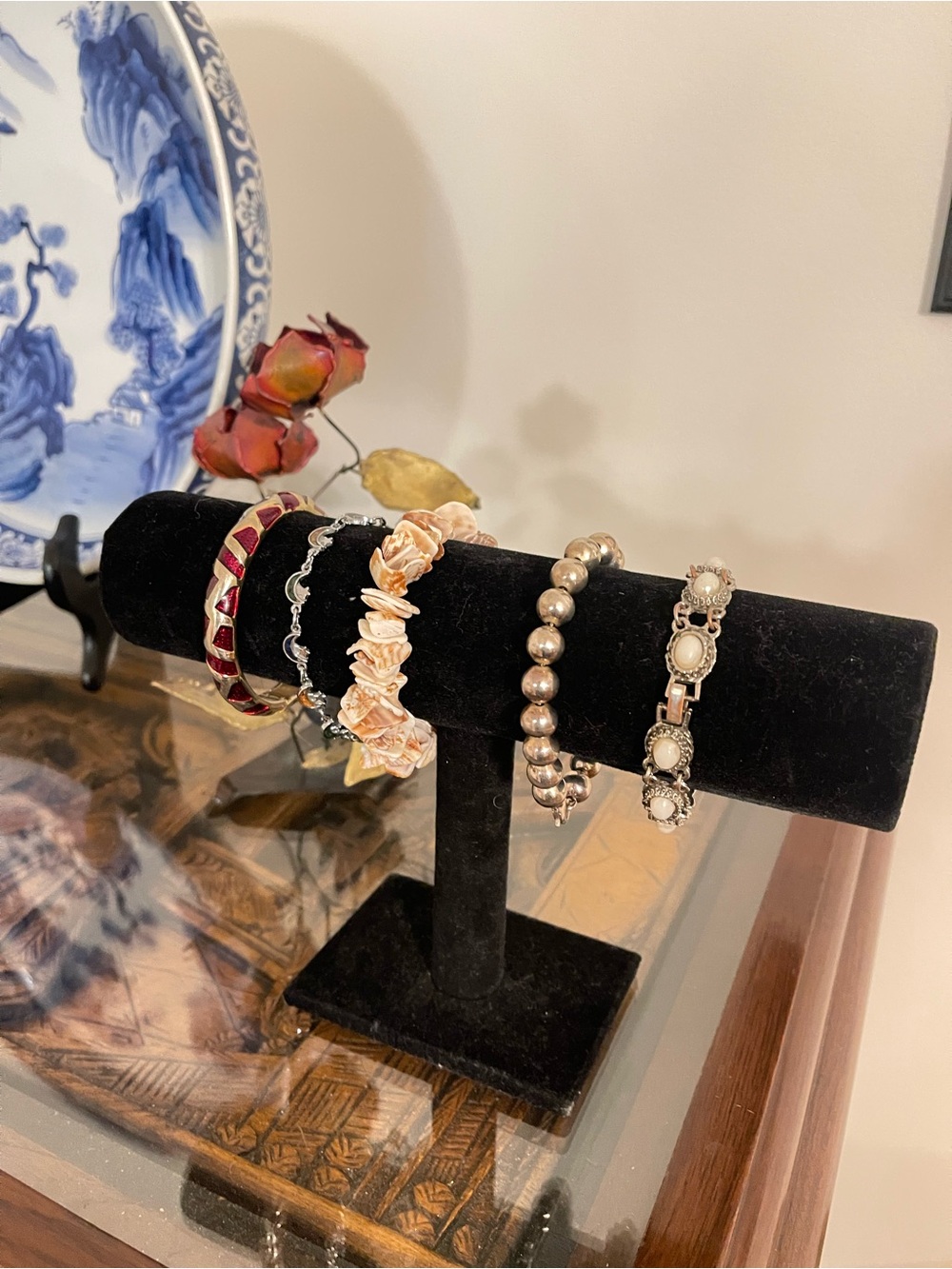 Elegant Multi-Style Bracelet Collection